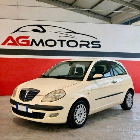 Lancia Ypsilon Platino