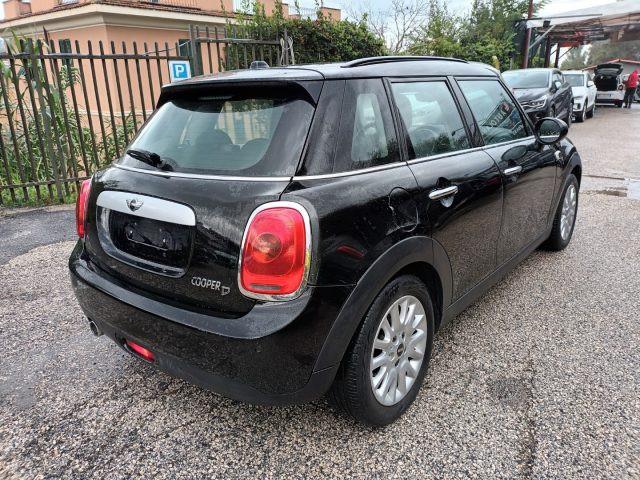MINI Cooper D 1500 5 PORTE 116CV AUTOM. PDC "16 CLIMAUTO ITALIA