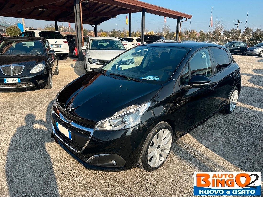 Peugeot 208 BlueHDi 75 5 porte Allure