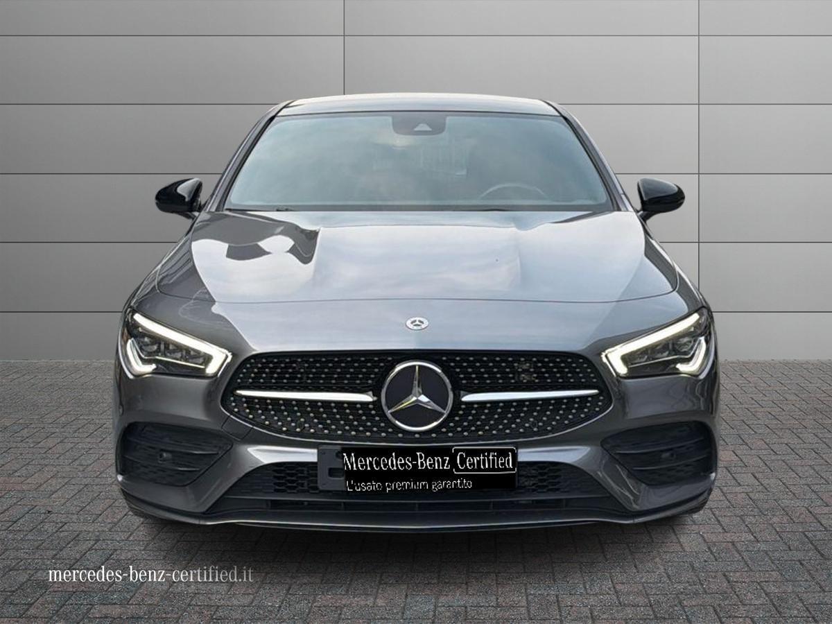 Mercedes-Benz CLA Shooting Brake 200 Premium auto