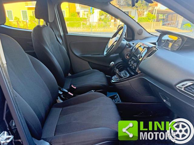 LANCIA Ypsilon 1.3 MJT 16V 95 CV 5 porte S&S Gold