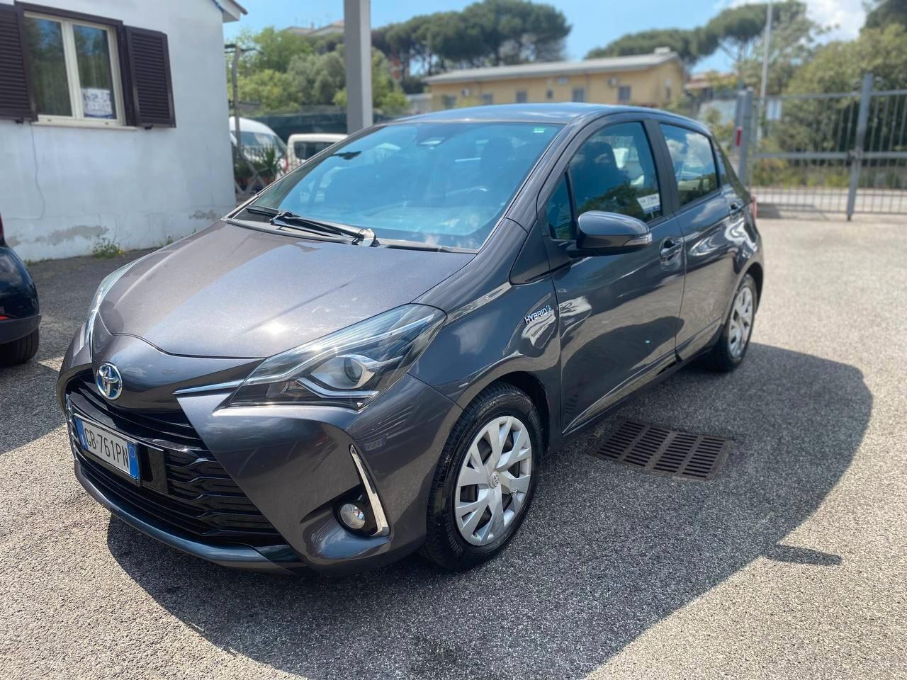 Toyota Yaris 1.5 Hybrid 5 porte Active