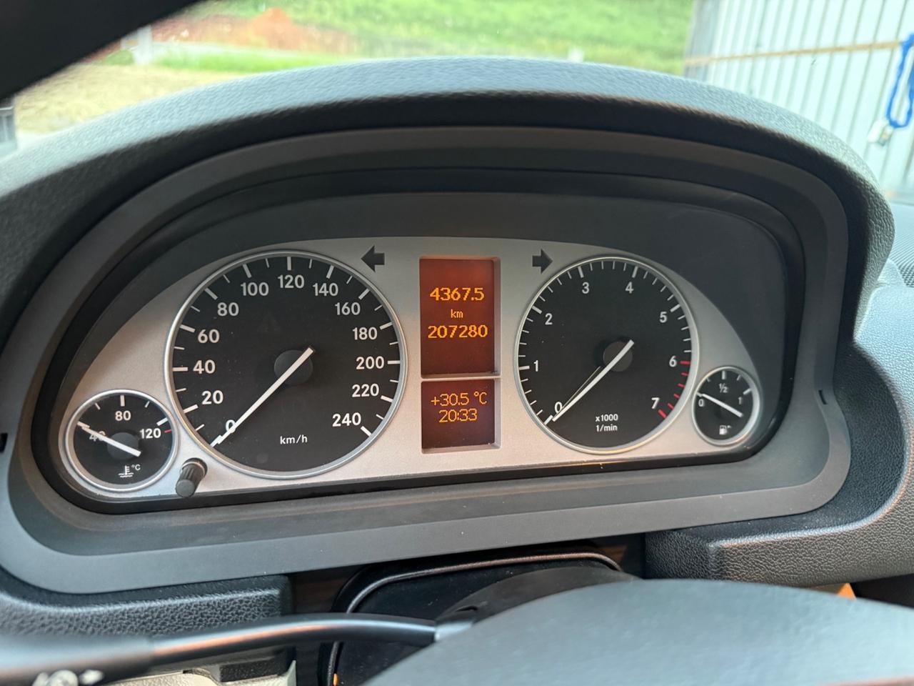 Mercedes-benz B 200 Sport