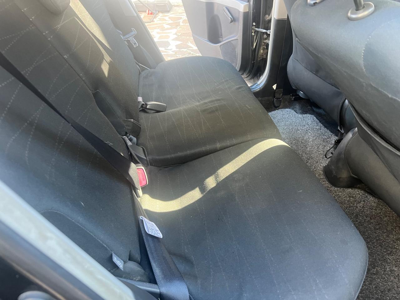 Toyota Yaris 1.0 5 porte Sol