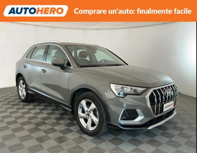 AUDI Q3 35 TFSI Business Advanced
