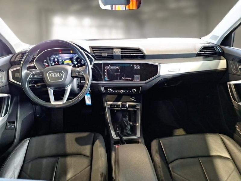 AUDI Q3 45 TFSI e S tronic Business