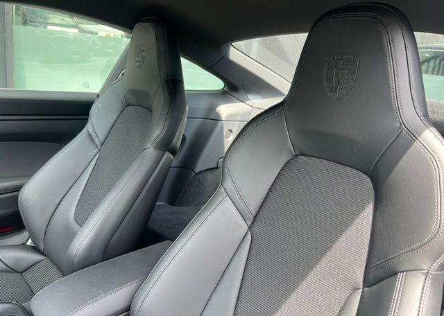 PORSCHE - 992 911 GT3 TOURING PRONTA CONSEGNA