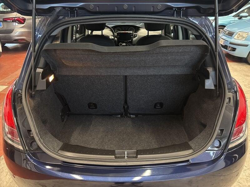 Lancia Ypsilon Ypsilon 1.0 FireFly 5 porte S&S Hybrid Oro