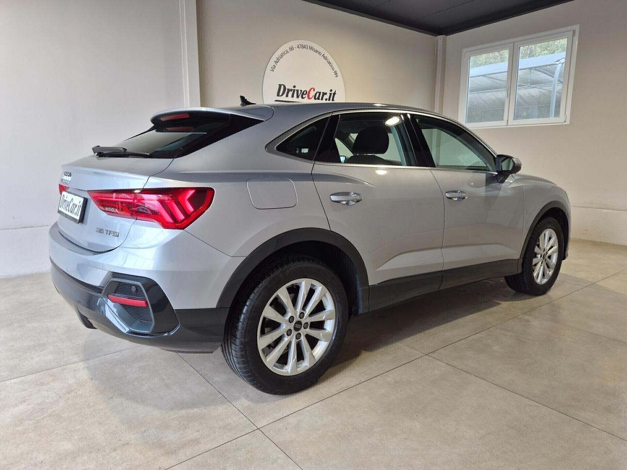 Audi Q3 SPORTBACK 35 TFSI S TRONIC MATRIX LAVAFARI APPLE CARPLAY / ANDROID AUTO VIRTUAL COCKPIT WIRELESS