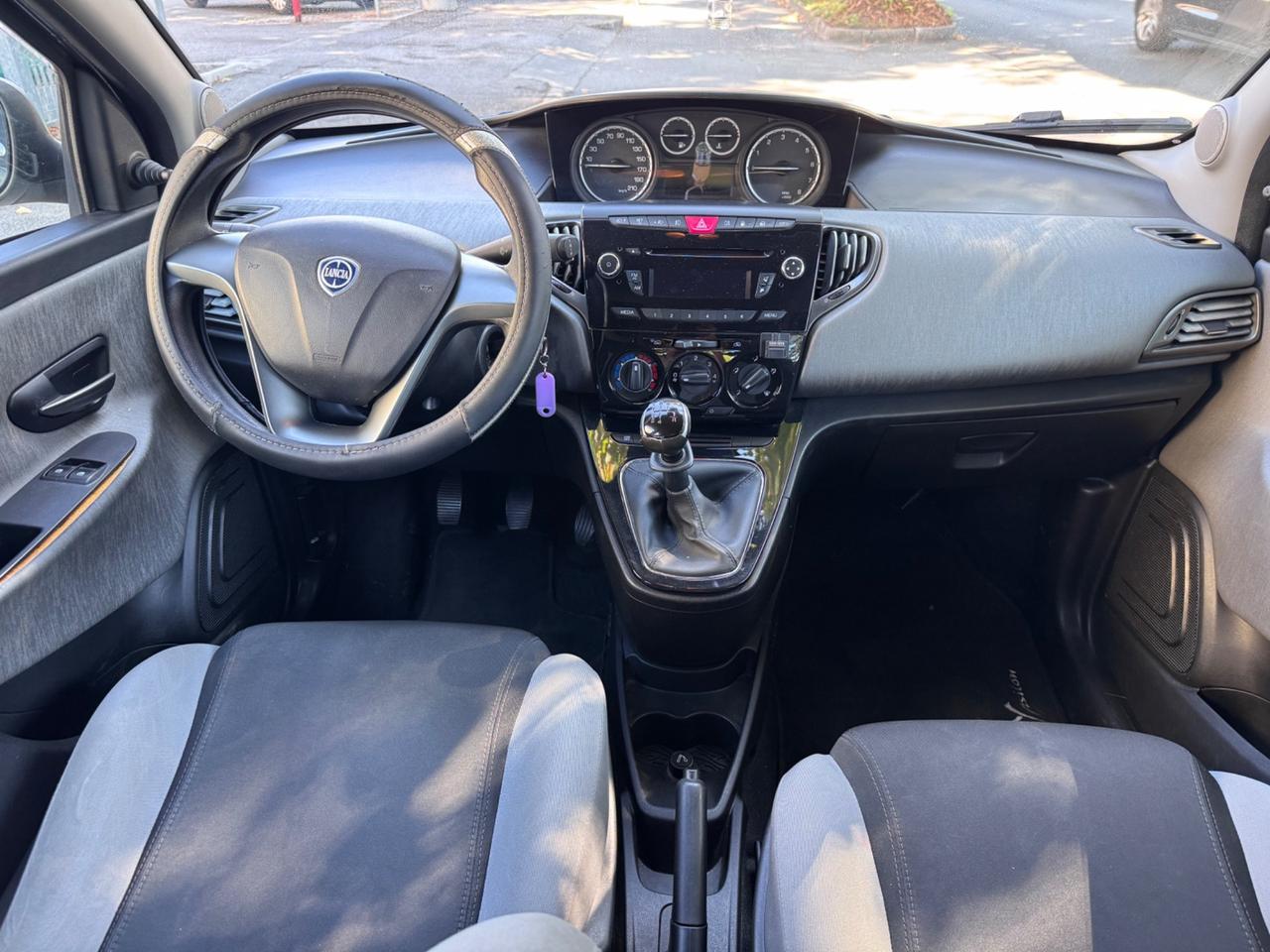Lancia y 1.2 69 CV 5 p GPL neopaten garanzia 12 mesi