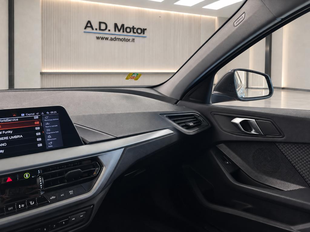 BMW Serie 1 5 Porte 120 d SCR Advantage xDrive Steptronic