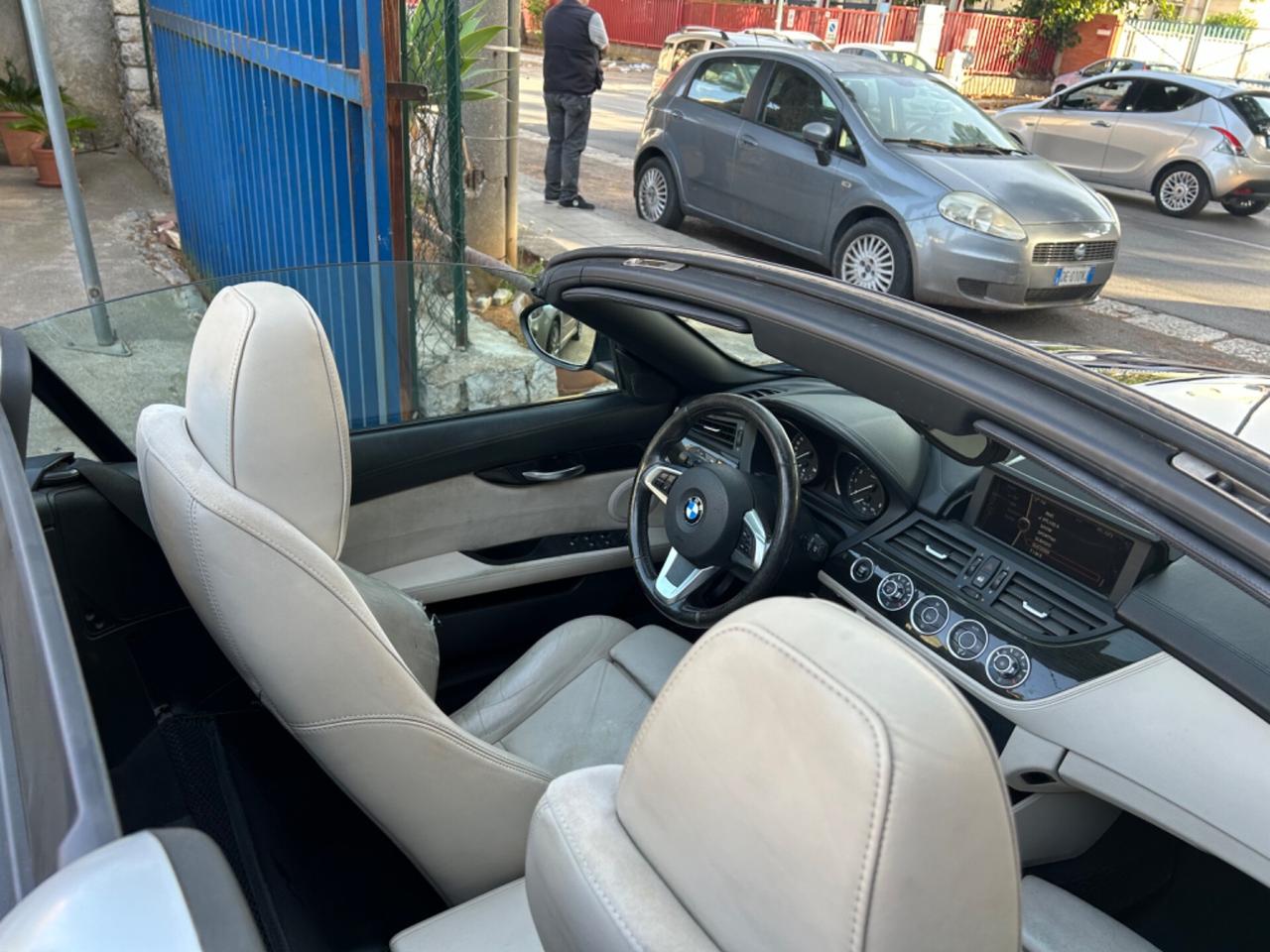 Bmw Z4 sDrive23i Coupé - Cabriolet