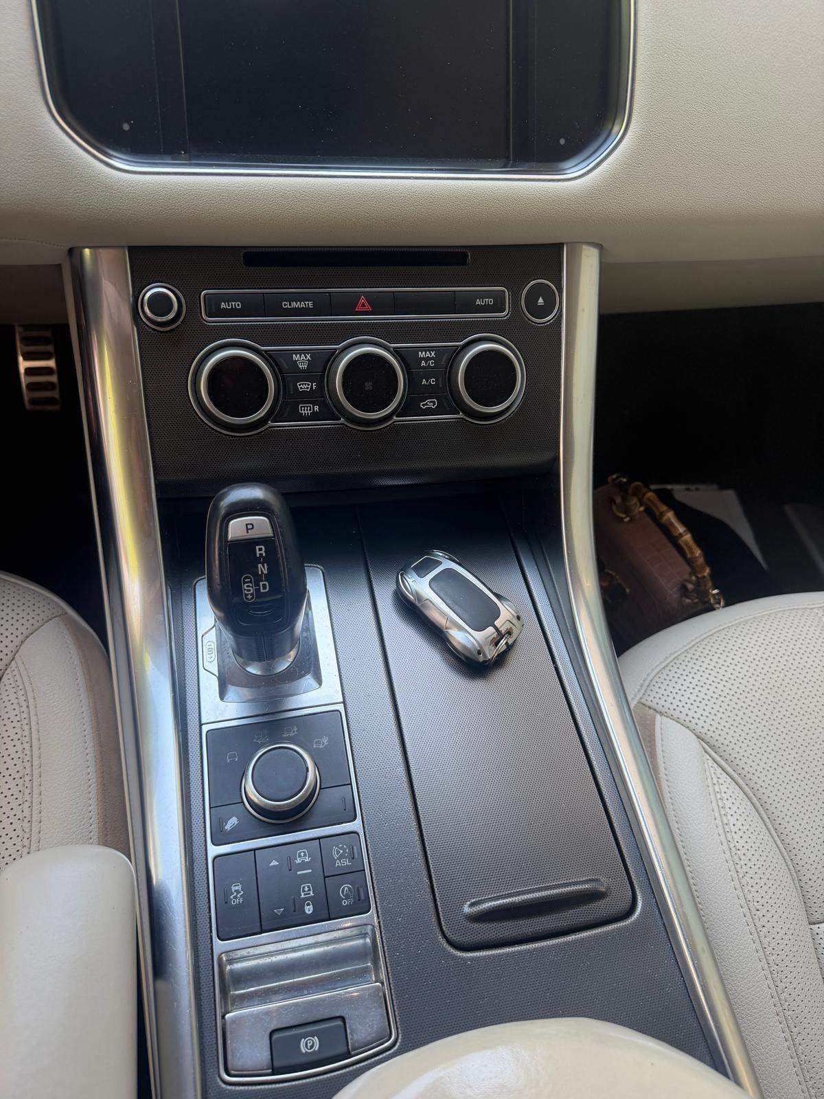 Land Rover Range Sport 3.0 TDV6 HSE Dynamic