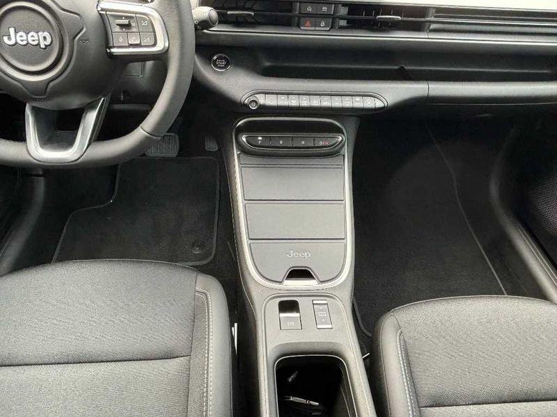 Jeep Avenger 1.2 Turbo MHEV Summit