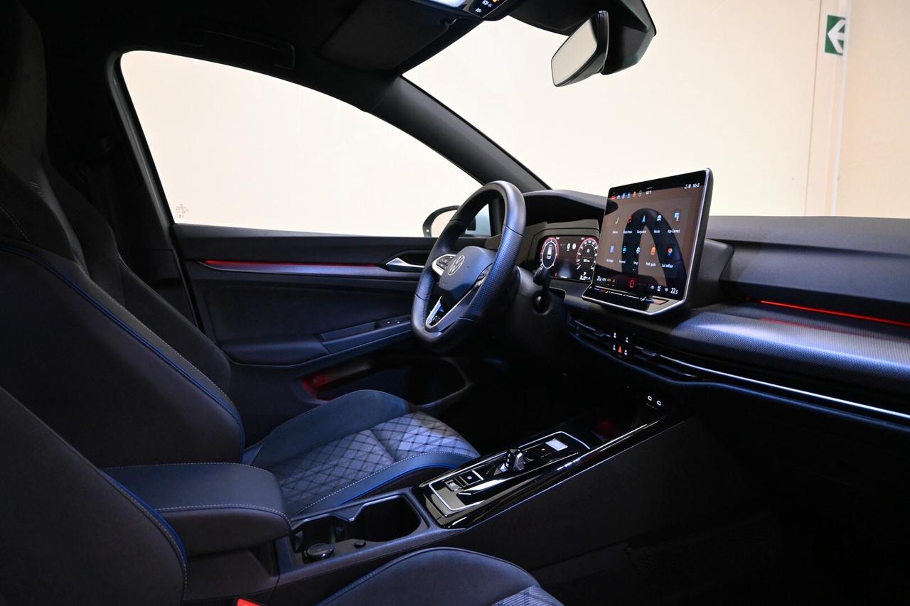 VOLKSWAGEN Golf 8ª serie Golf 2.0 TDI 150 CV D...