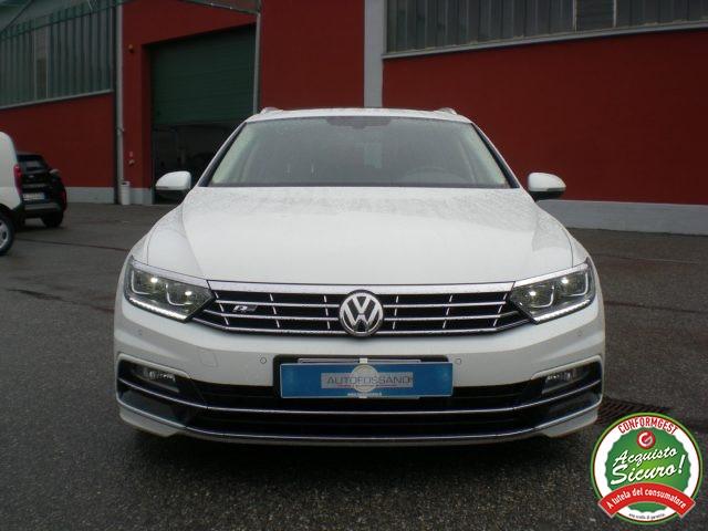 VOLKSWAGEN Passat Variant 2.0 TDI 190 CV DSG Highline BlueMotion Tech.