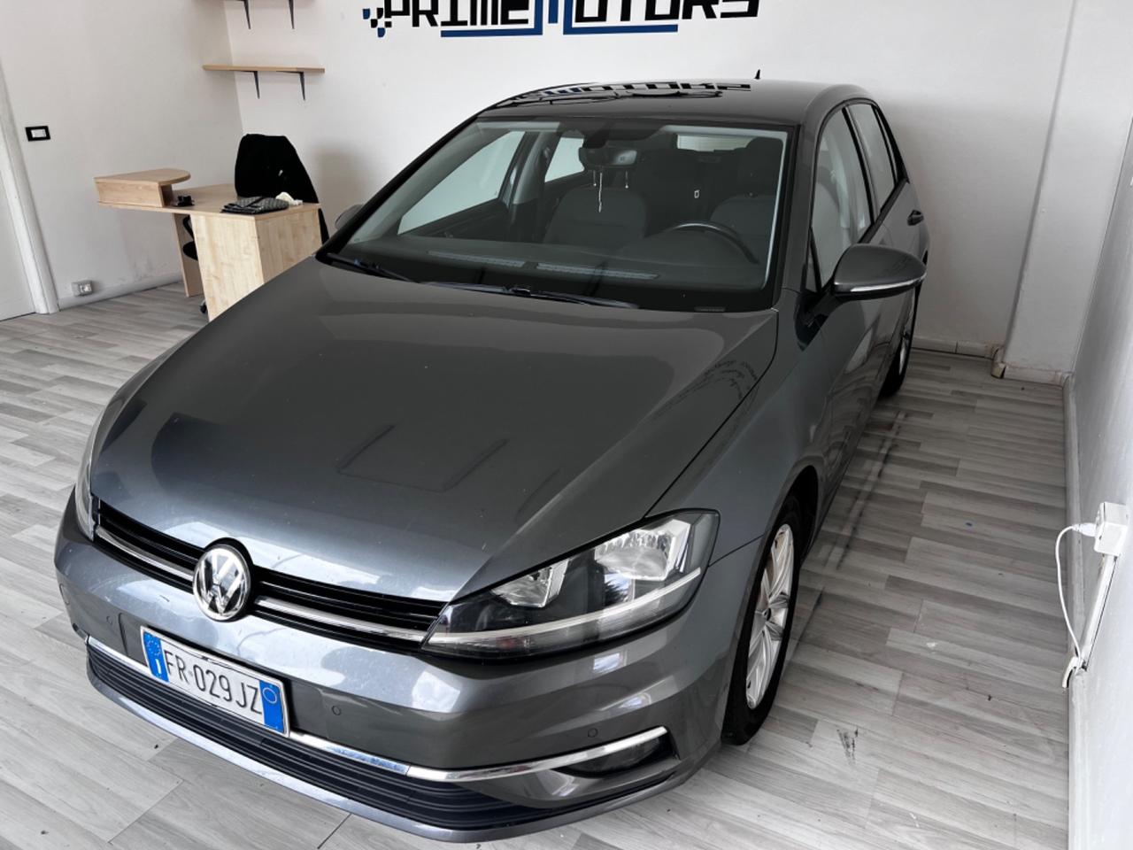 Volkswagen Golf 1.6