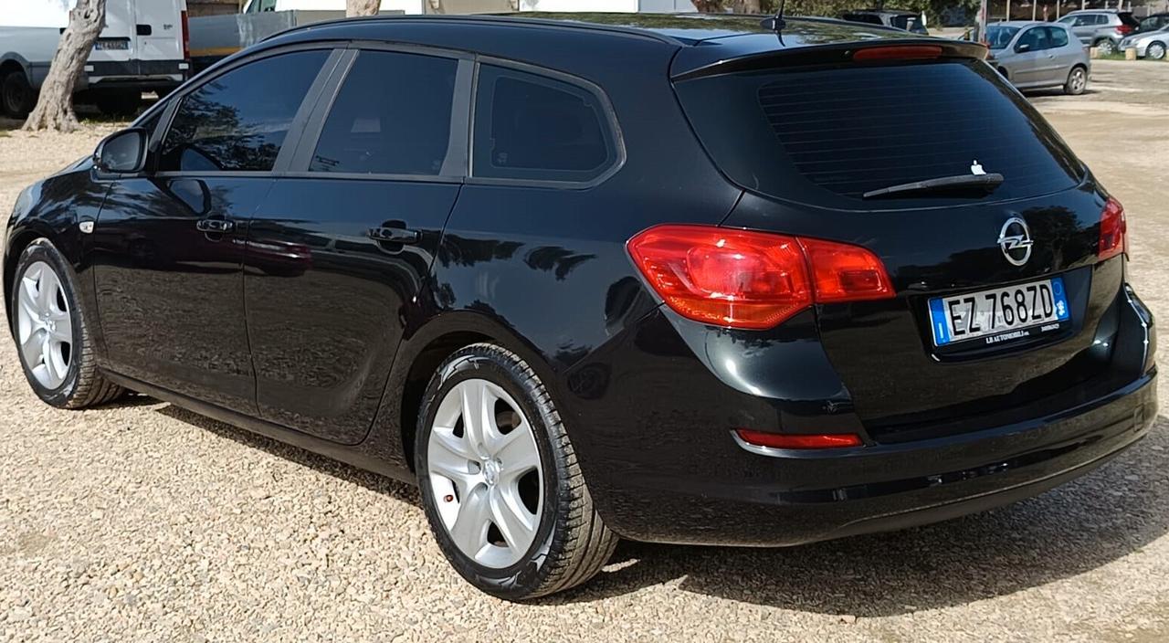 Opel Astra 2015 - 1.6 CDTI Lb automobili