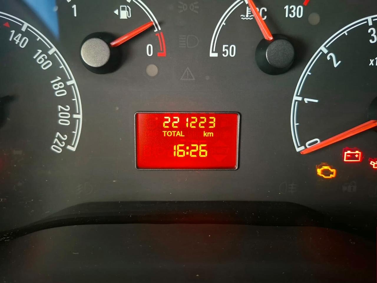 Fiat Doblò / Opel Combo 1.6 CDTI 105cv EcoFLEX PL-TA Van Blitz 2018
