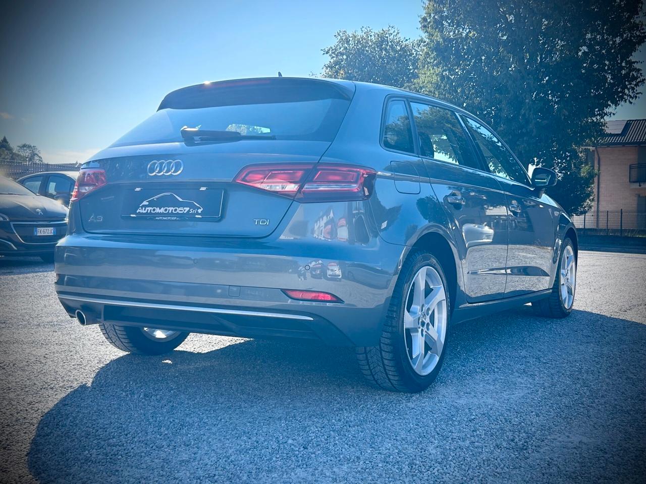 Audi A3 SBK 1.6 TDI Sport - NEOPATENTATI