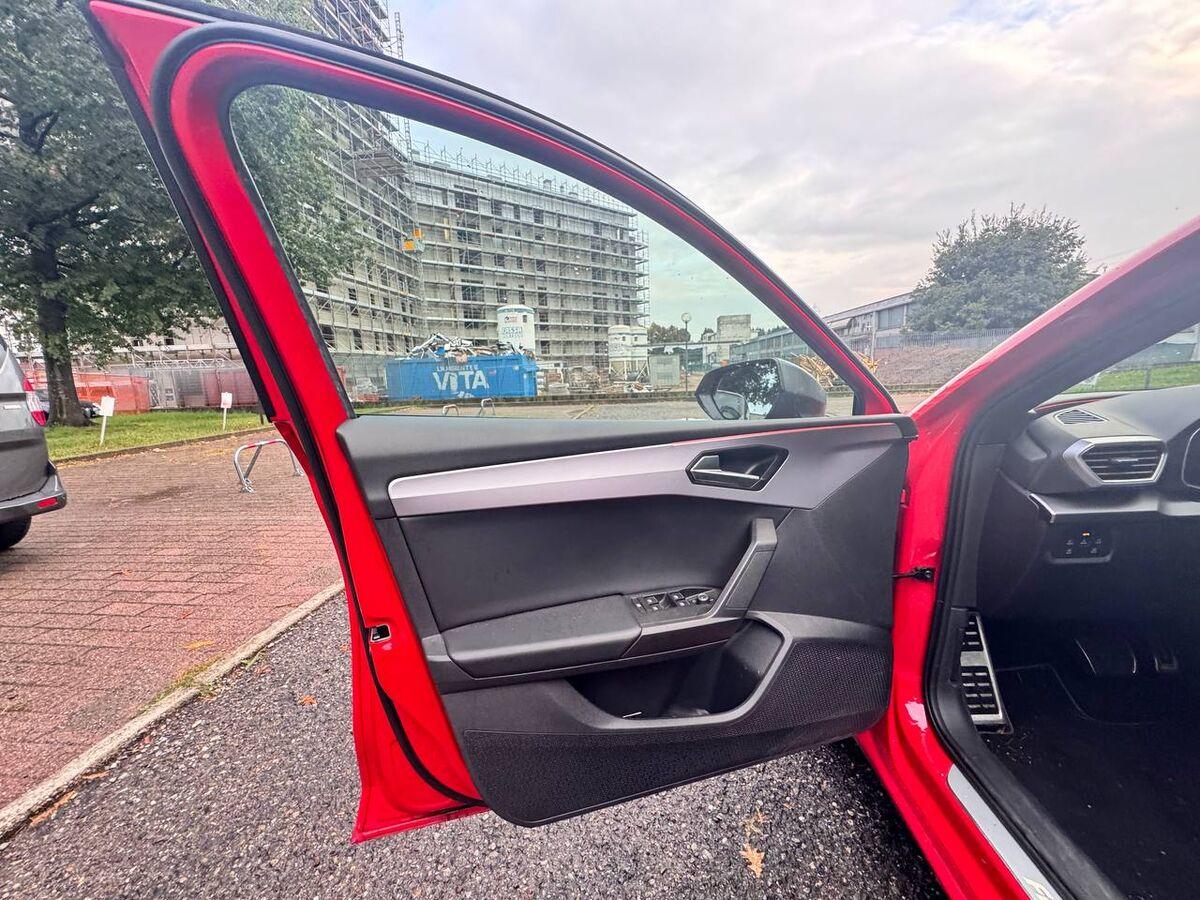 Seat Leon Leon 1.5 etsi FR 150cv dsg