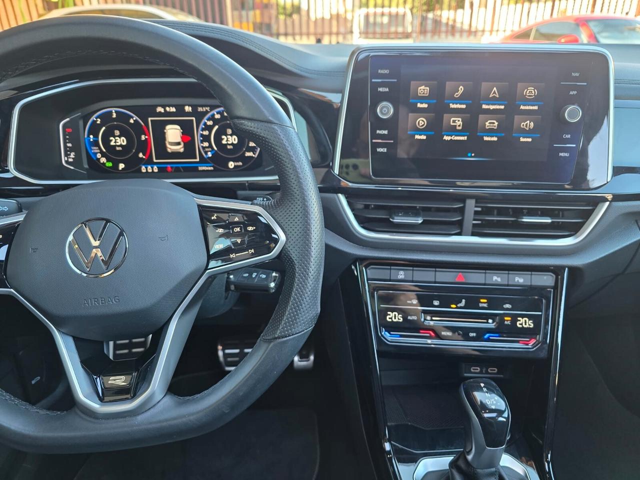 Volkswagen T-Roc 2.0 TDI SCR 150 CV DSG 4MOTION R-Line