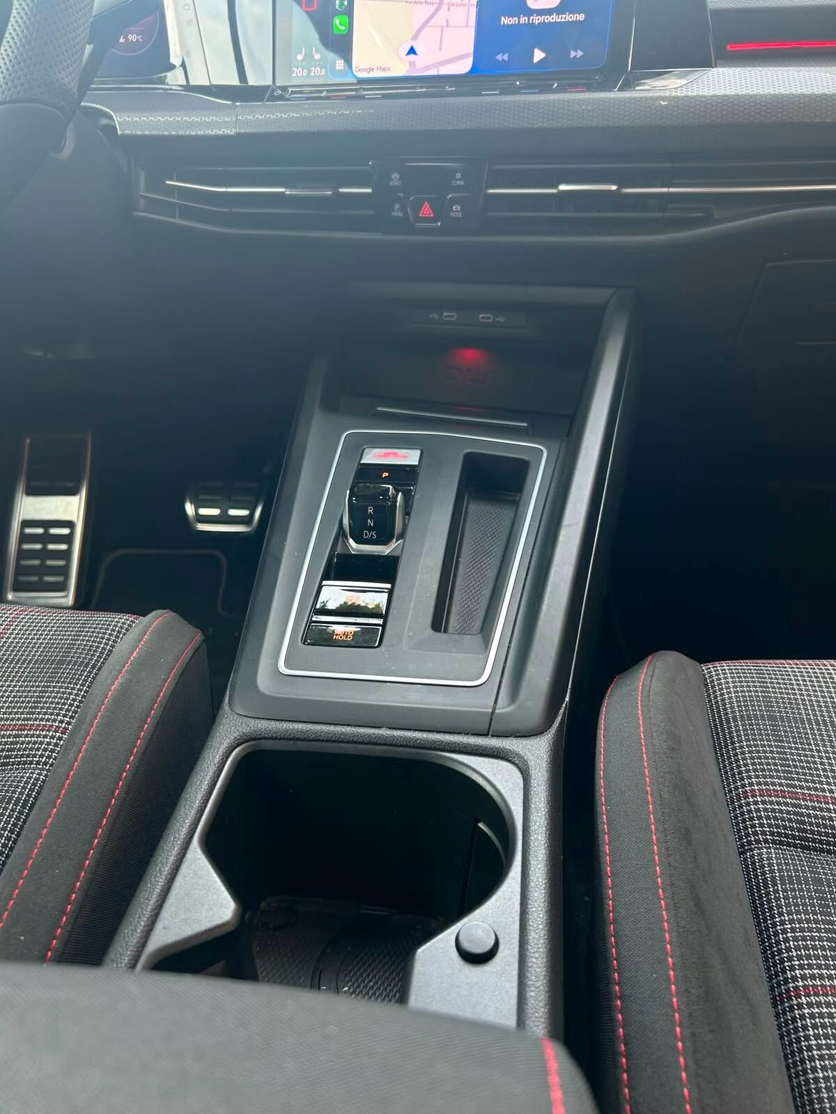 Volkswagen Golf GTI 2.0 TSI DSG
