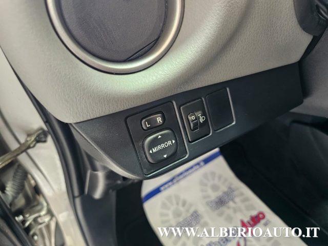 TOYOTA Yaris 1.0 5 porte Lounge