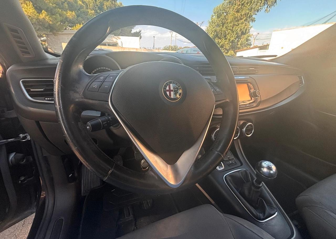 Alfa Romeo Giulietta 1.6 JTDm-2 105 CV Exclusive