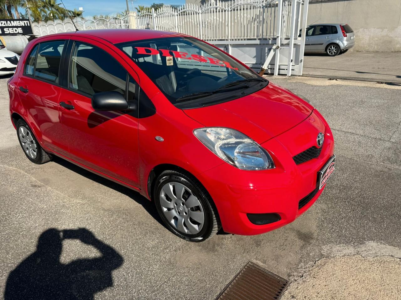 Toyota Yaris 1.4 D-4D DPF 5 porte