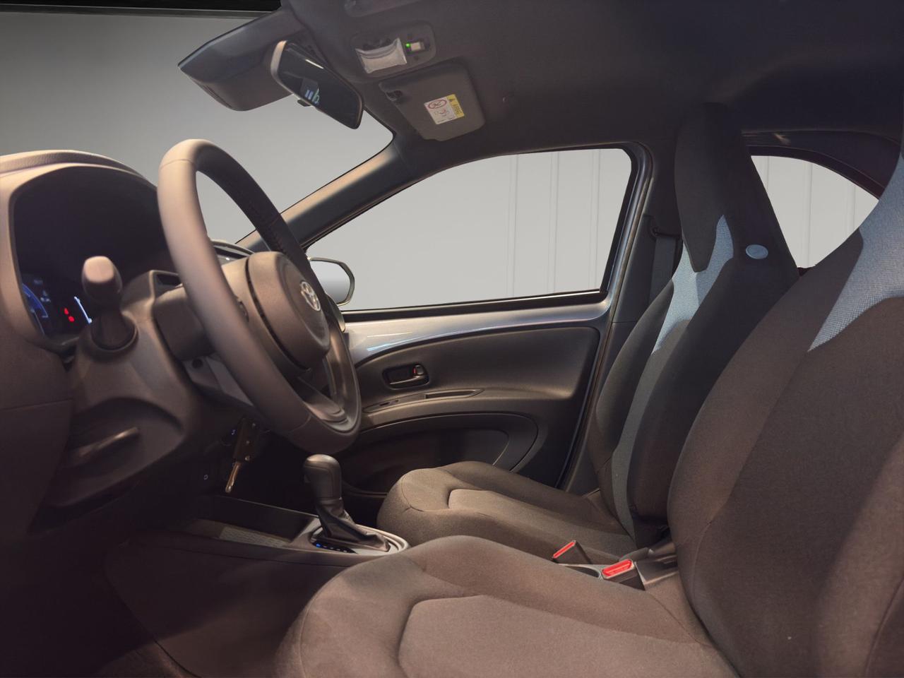 Toyota Aygo X 1.5 hybrid e-cvt