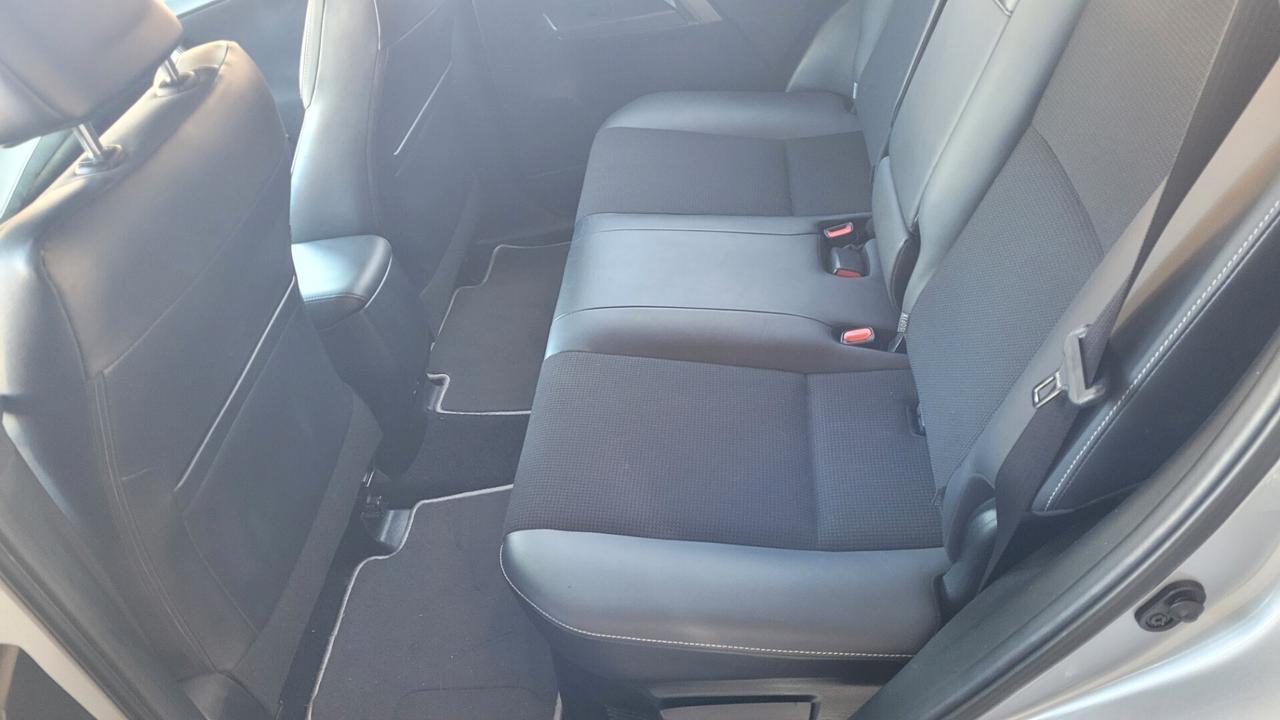 Toyota RAV 4 RAV4 2.5 Hybrid 2WD Business