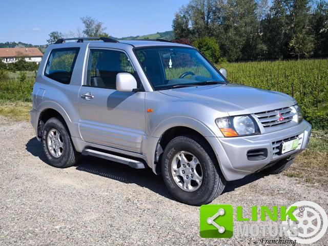 MITSUBISHI Pajero 3.2 16V DI-D 3p. Autocarro