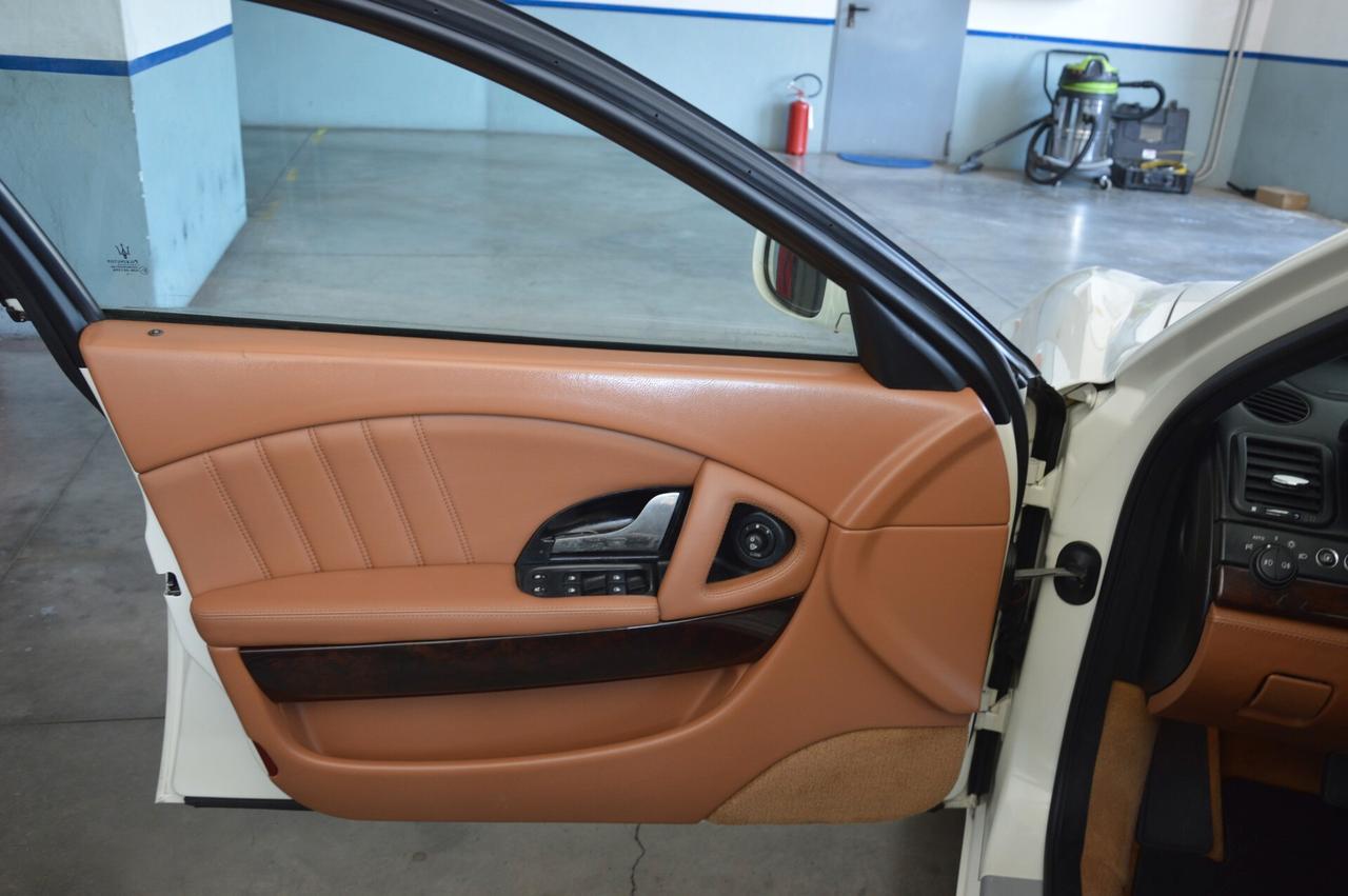 Maserati Quattroporte 4.2 V8 Duoselect Executive GT