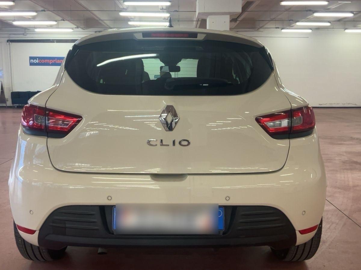 Renault Clio dCi 8V 90CV Start&Stop 82gr 5 porte OK NEOPATENTATI