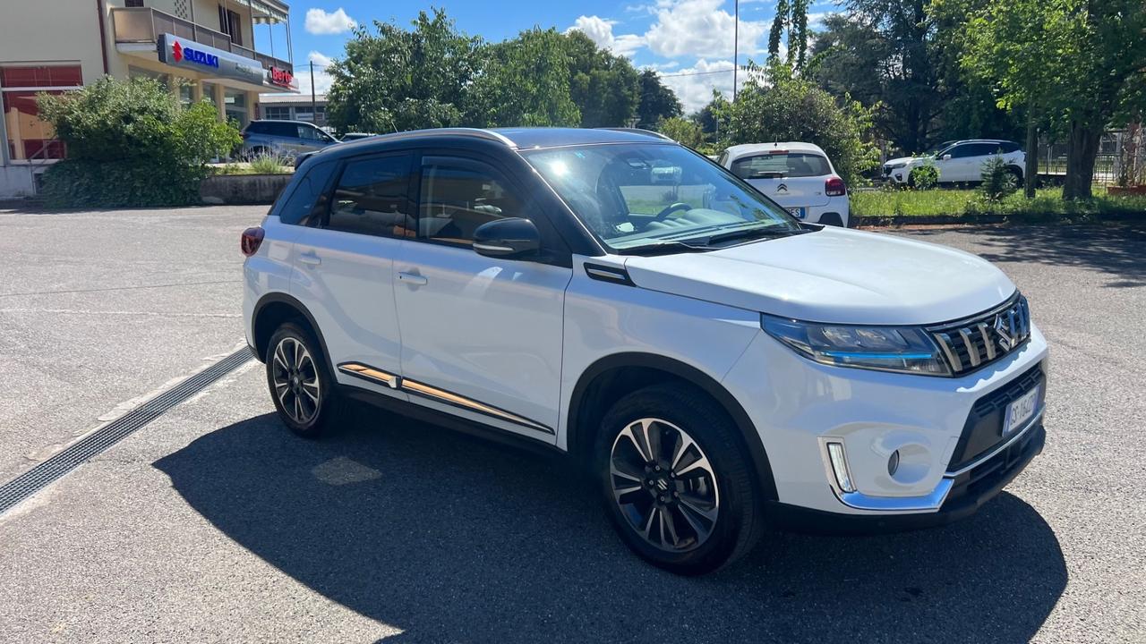 Suzuki Vitara 1.4 Hybrid Top