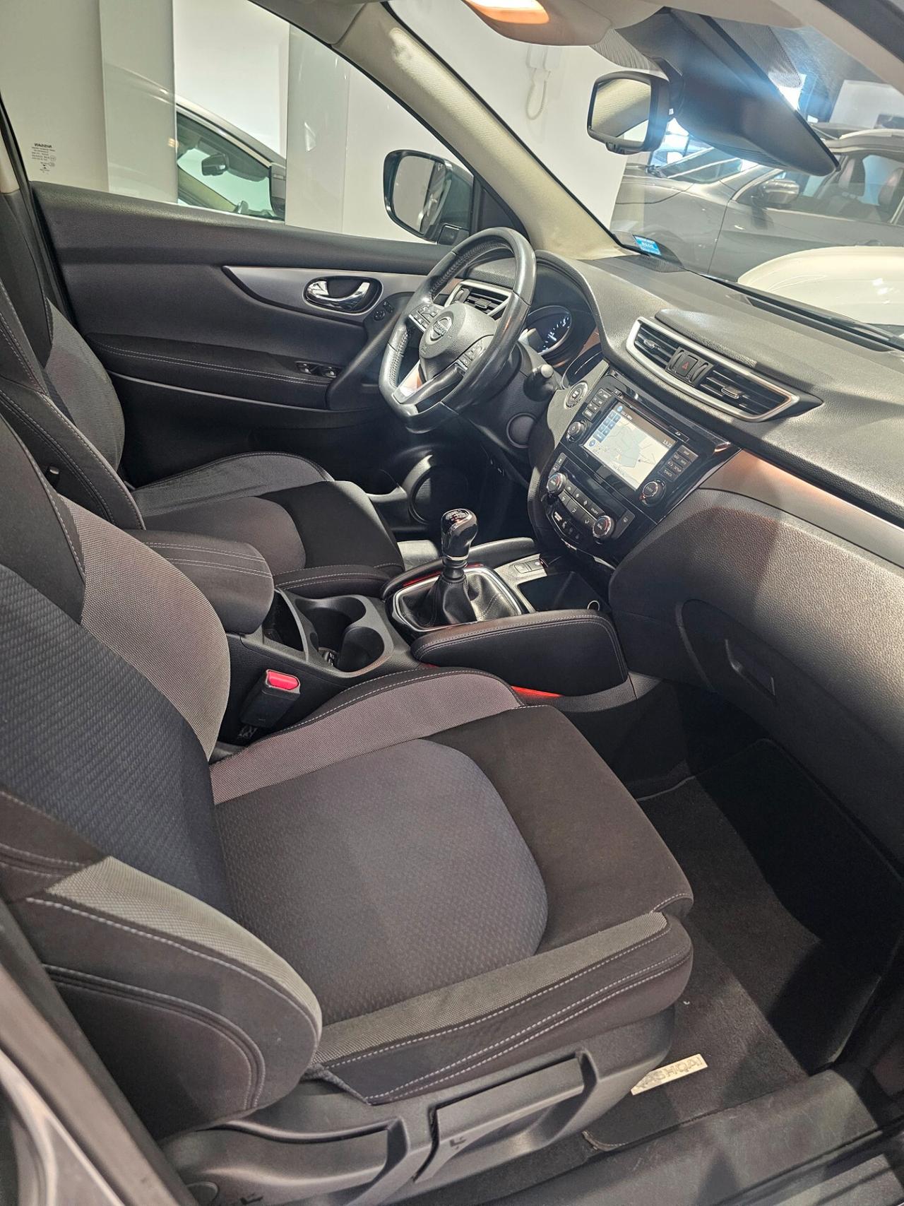 Nissan Qashqai 1.5 dCi N-Connecta