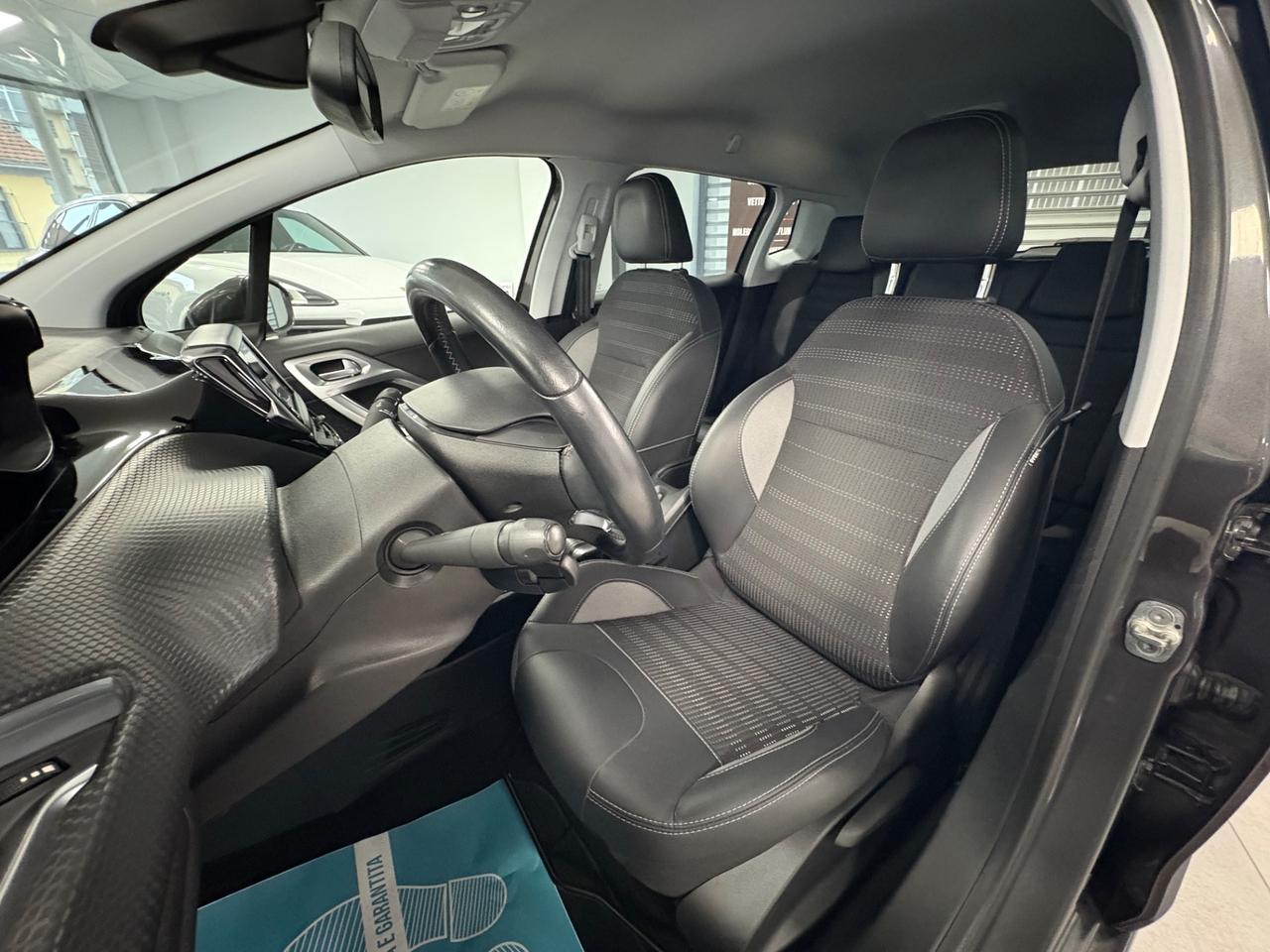 Peugeot 2008 allure 1.2 benzina 110cv 2019 km78000