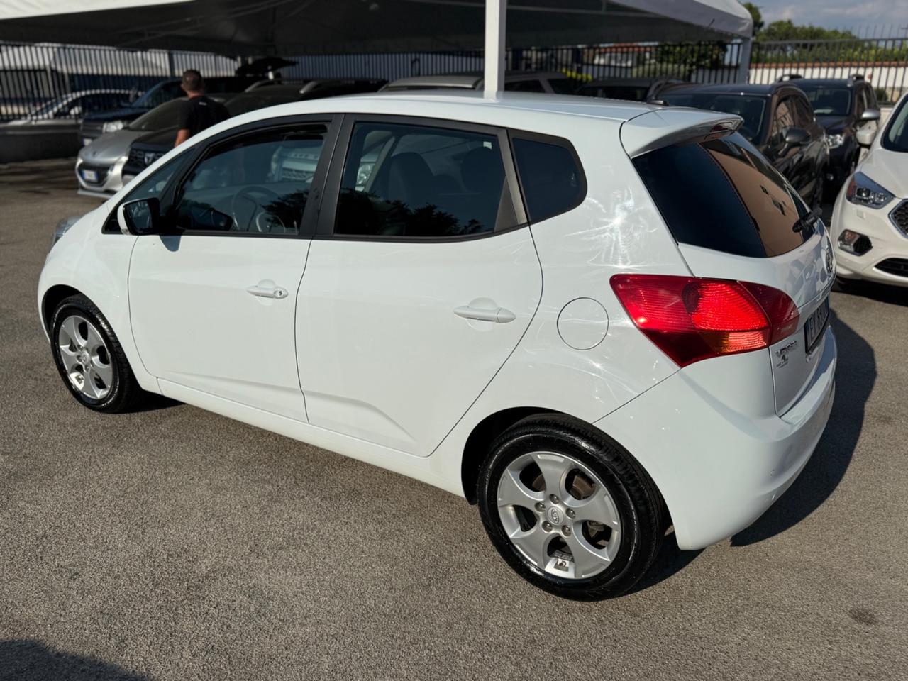 Kia Venga 1.4 CRDi 90CV Cool 120.000km