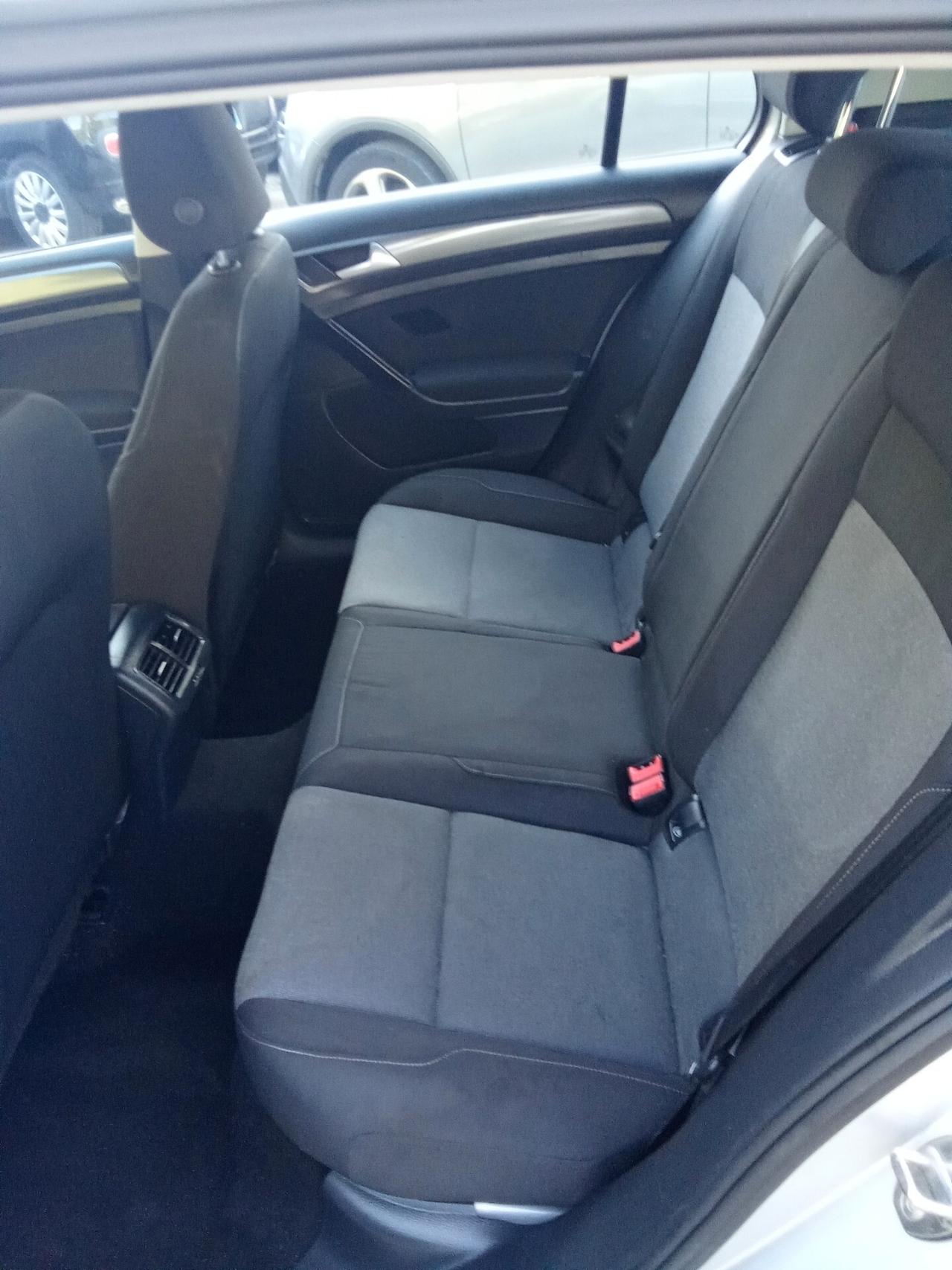 Volkswagen Golf 1.6 TDI 110 CV 5p. 11/015