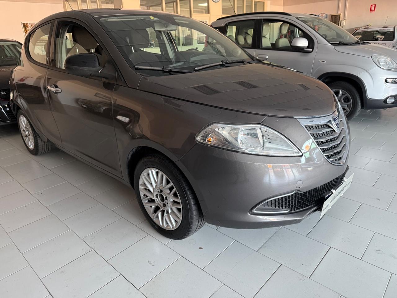 Lancia Ypsilon 1.3 MJT 16V 95 CV 5 porte S&S Gold