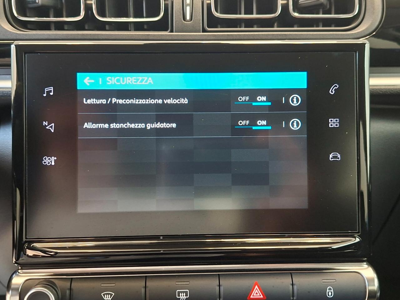 Citroen C3 PureTech 83 S&S Max con KM 15850 !!!