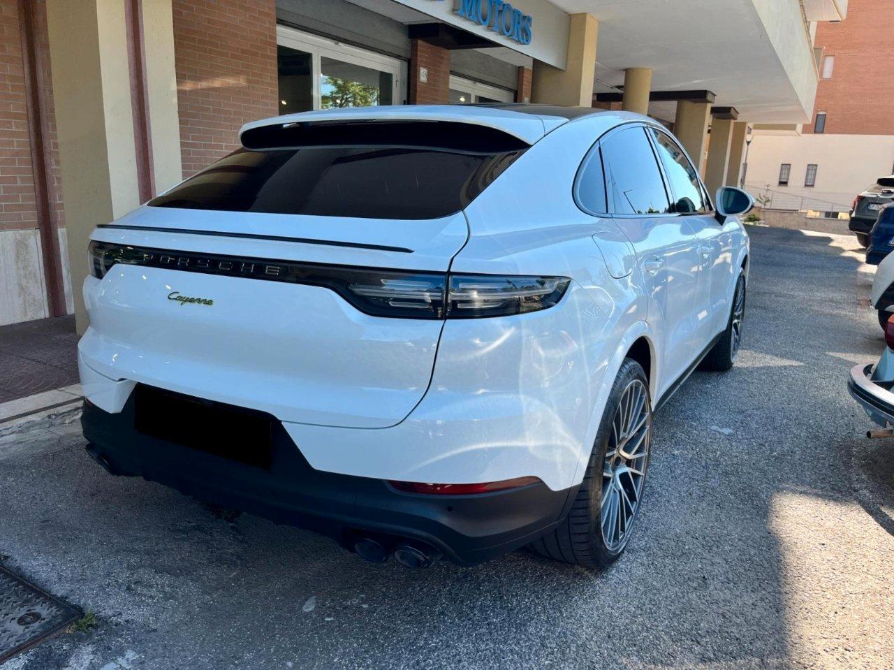 Porsche Cayenne Coupe 3.0 e-hybrid 5p.ti tiptronic