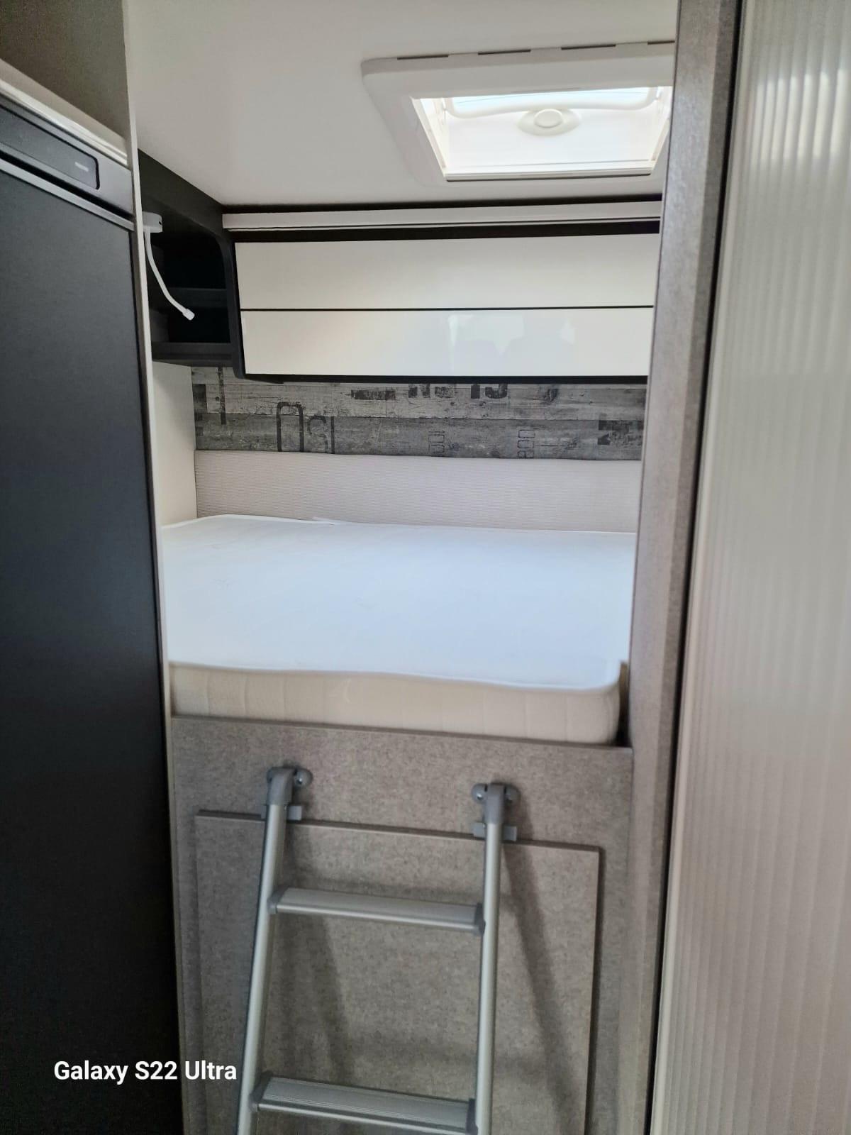 001 MCLOUIS semi integrale del 2025 in saldo