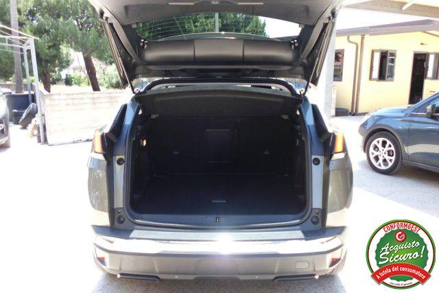 PEUGEOT 3008 BlueHDi 130 S&S EAT8 Business