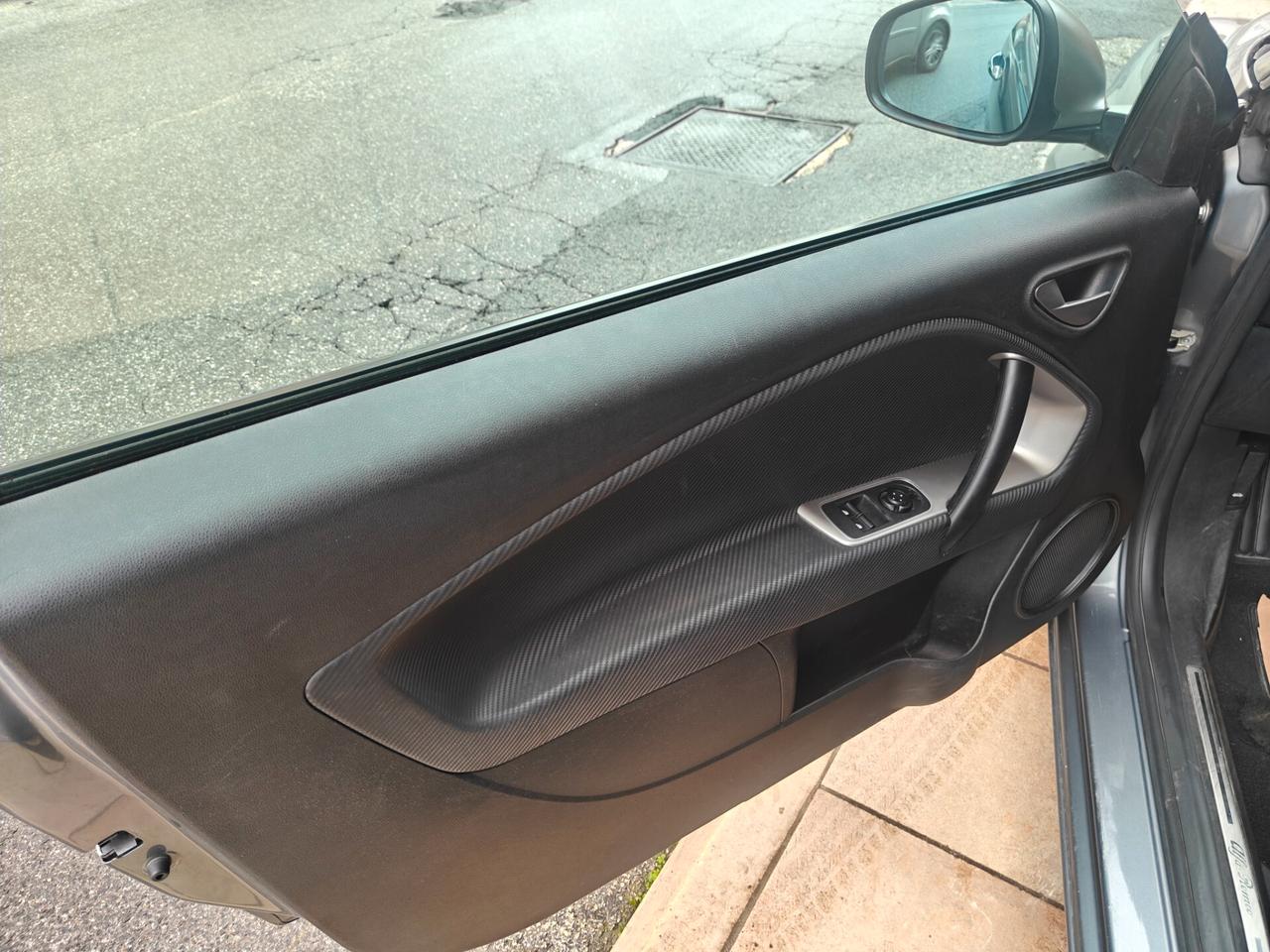 Alfa Romeo MiTo 1.3 JTDm-2 S&S Distinctive Sport Pack