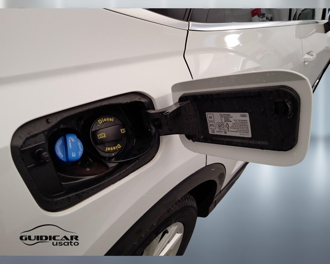 AUDI Q3 I 2019 Sportback - Q3 Sportback 35 2.0 tdi Business Plus