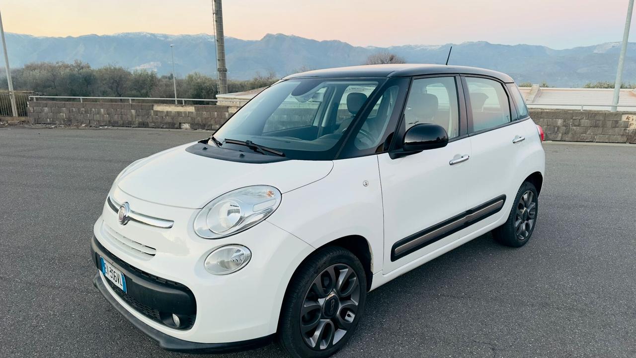 Fiat 500L 1.6 Multijet 105 CV Panoramic Edition