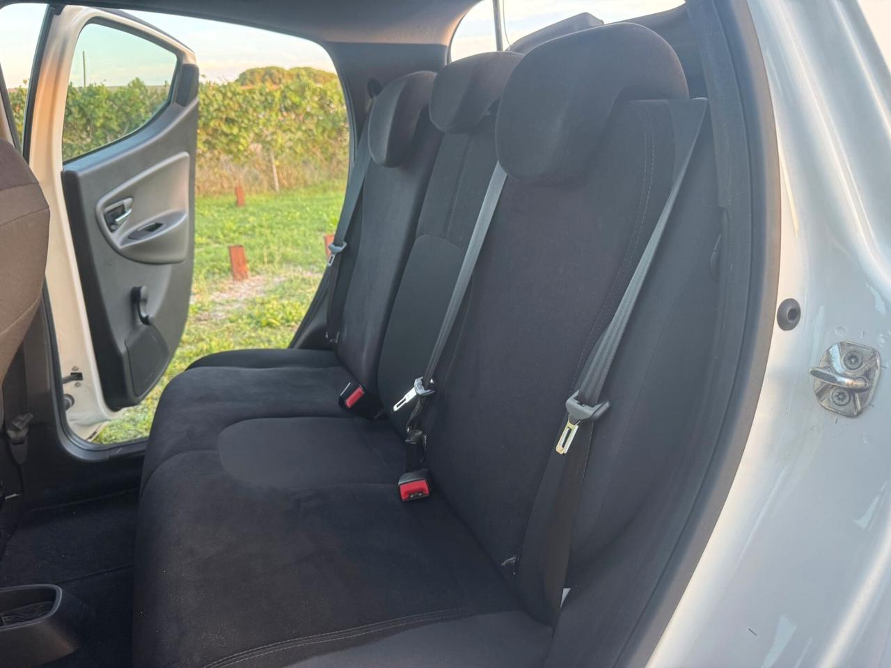 Lancia Ypsilon 1.2 SOLO 114.000 KM NEOPATENTATI
