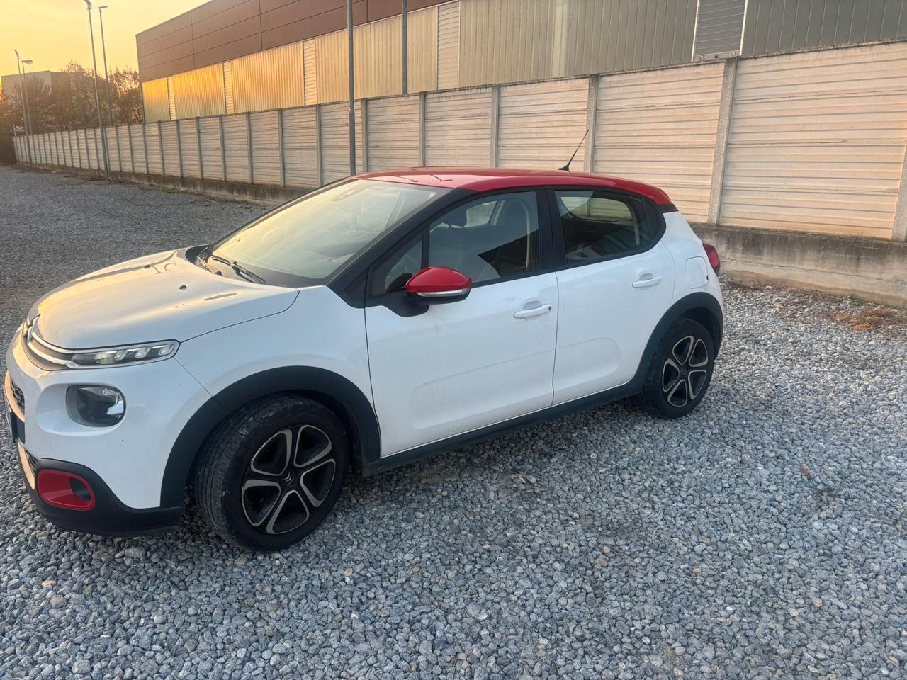 Citroen C3 PureTech 82 GPL Shine